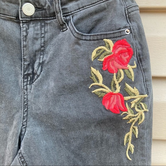 Hippie Laundry High Rise Jean - Picture 5 of 7